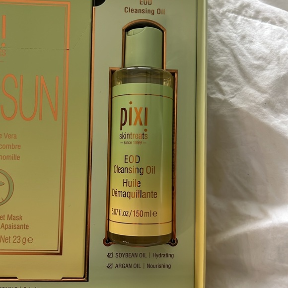 Pixi Beauty After Sun Box Kit - Picture 4 of 8